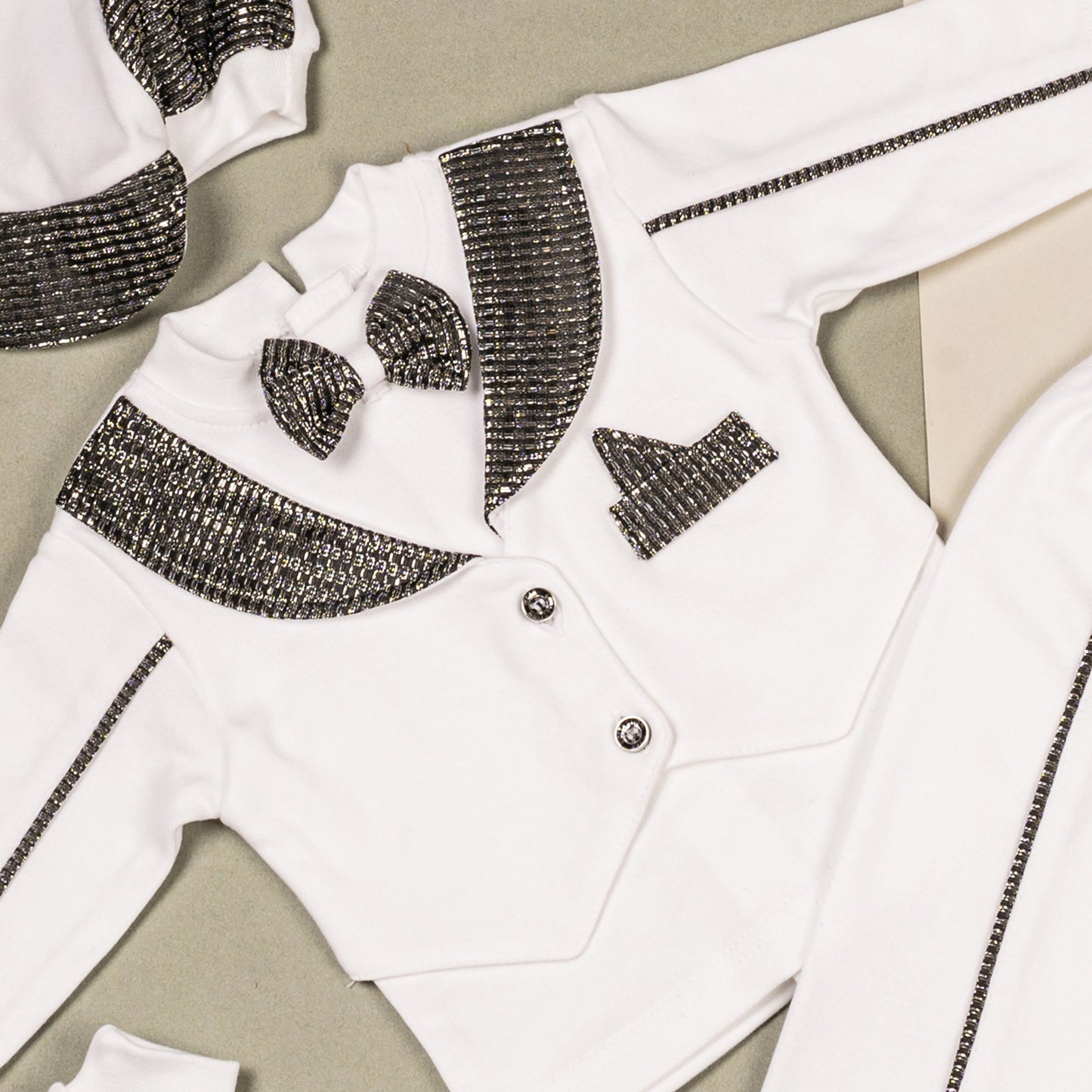 بدلة السبوع قطن لحديث الولادة