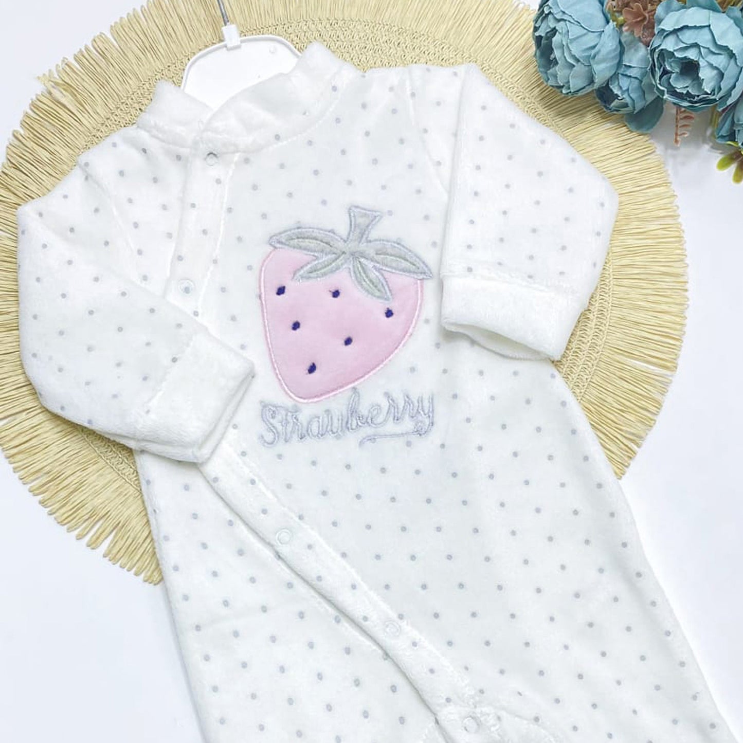 سالوبيت قطيفة لحديث الولادة