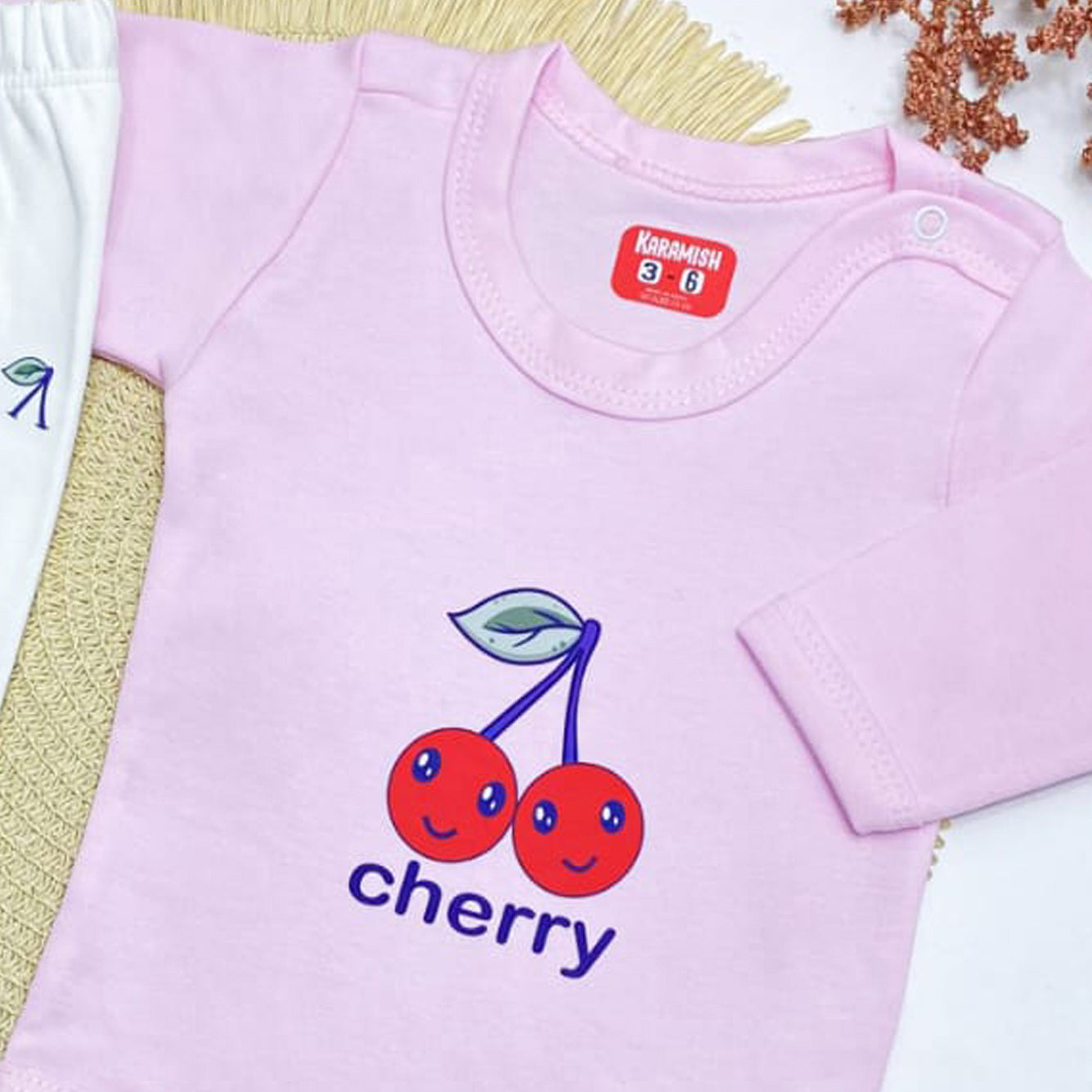 بجامة قطن لحديث الولادة