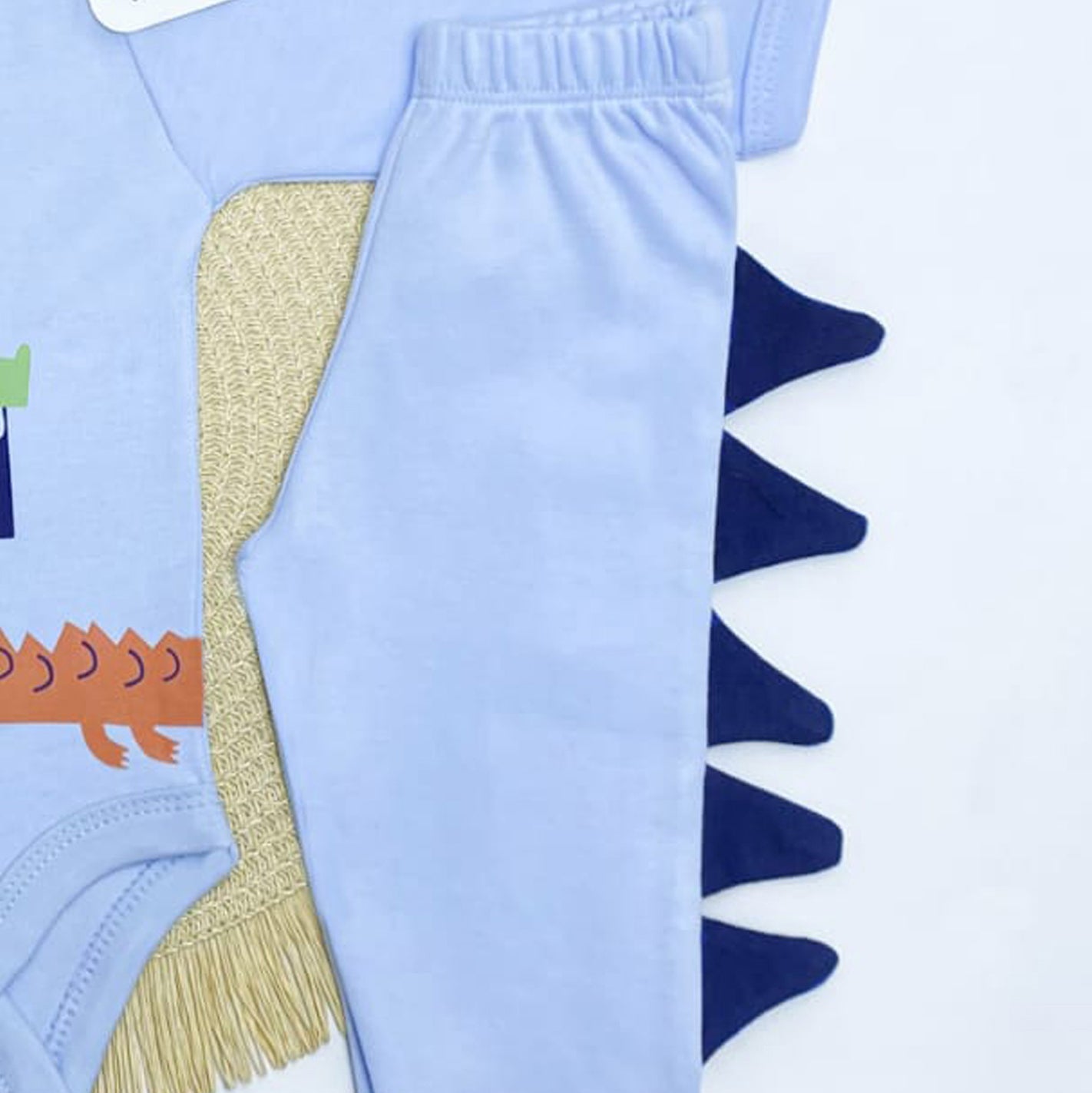 بجامة قطن لحديث الولادة