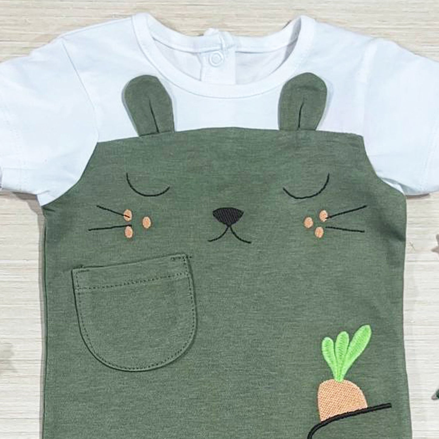 سالوبيت قطن لحديث الولادة