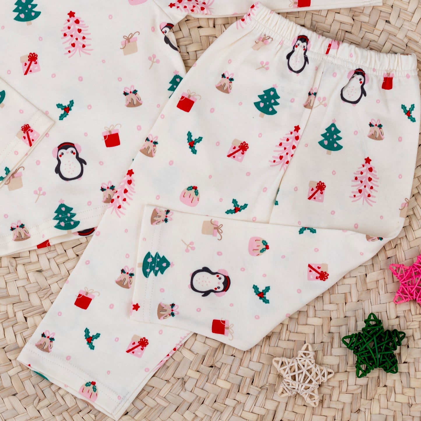 بجامة قطن لحديث الولادة