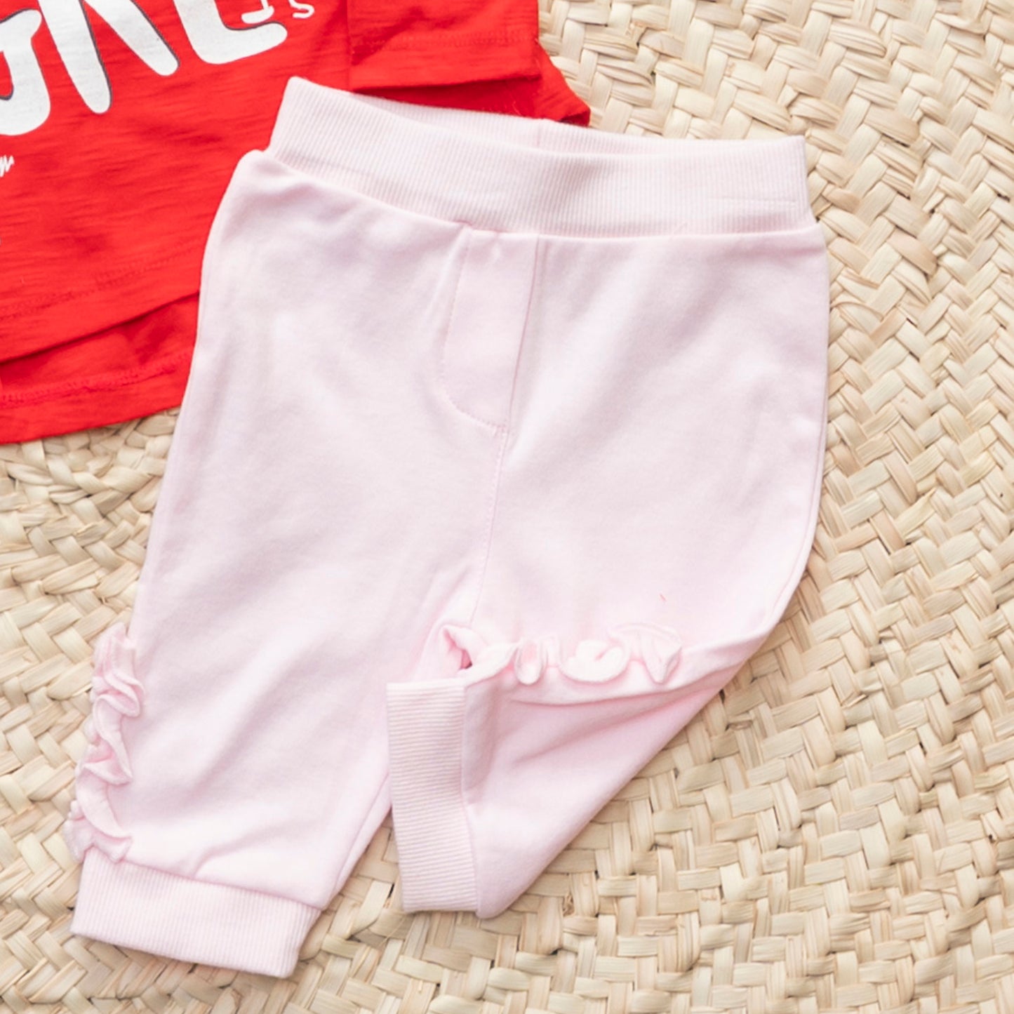 بجامة قطن لحديث الولادة