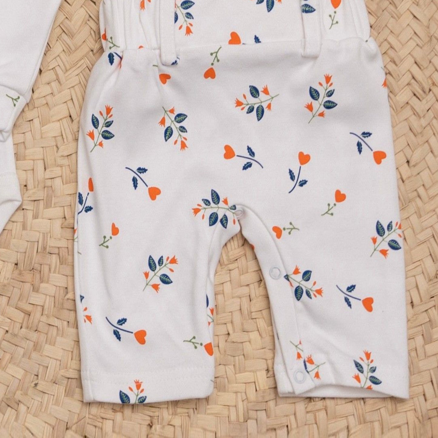 طقم السبوع والمستشفى قطن لحديث الولادة