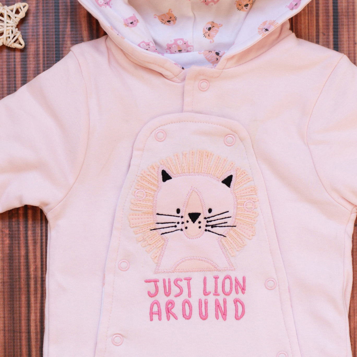 سالوبيت شتوي مبطن فايبر لحديث الولادة