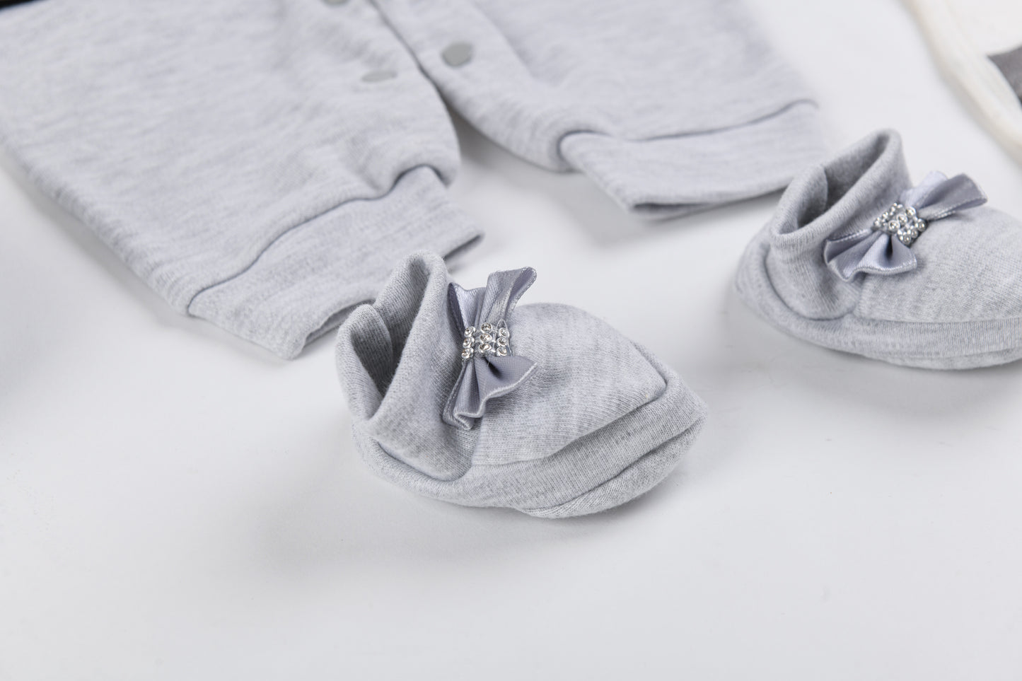 بدلة السبوع قطن لحديث الولادة