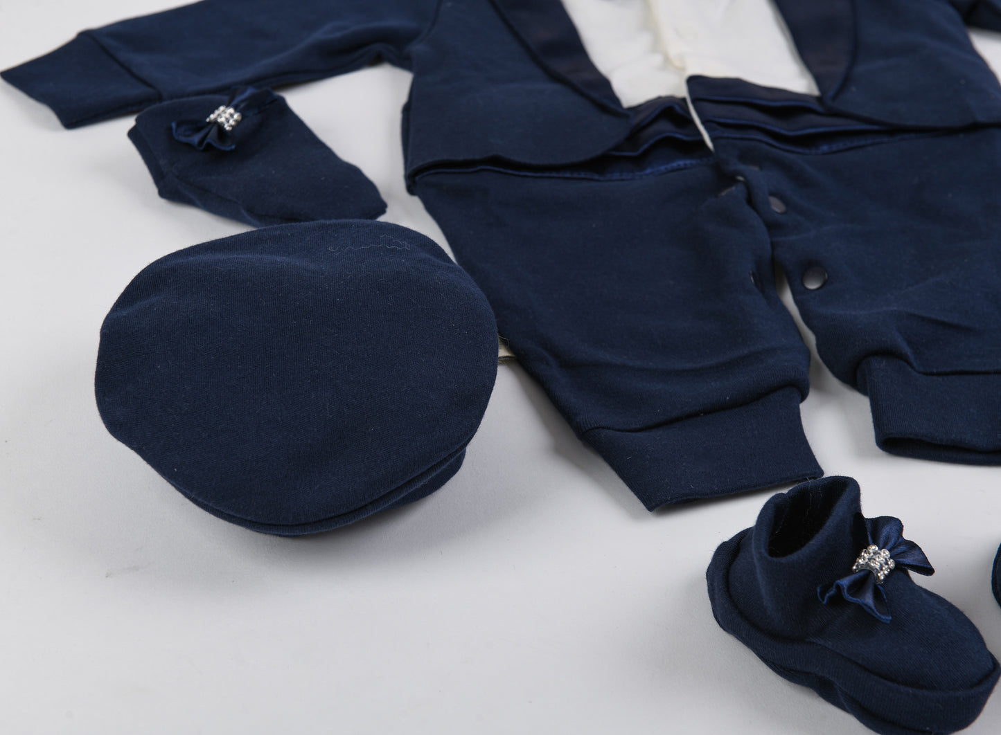 بدلة السبوع قطن لحديث الولادة