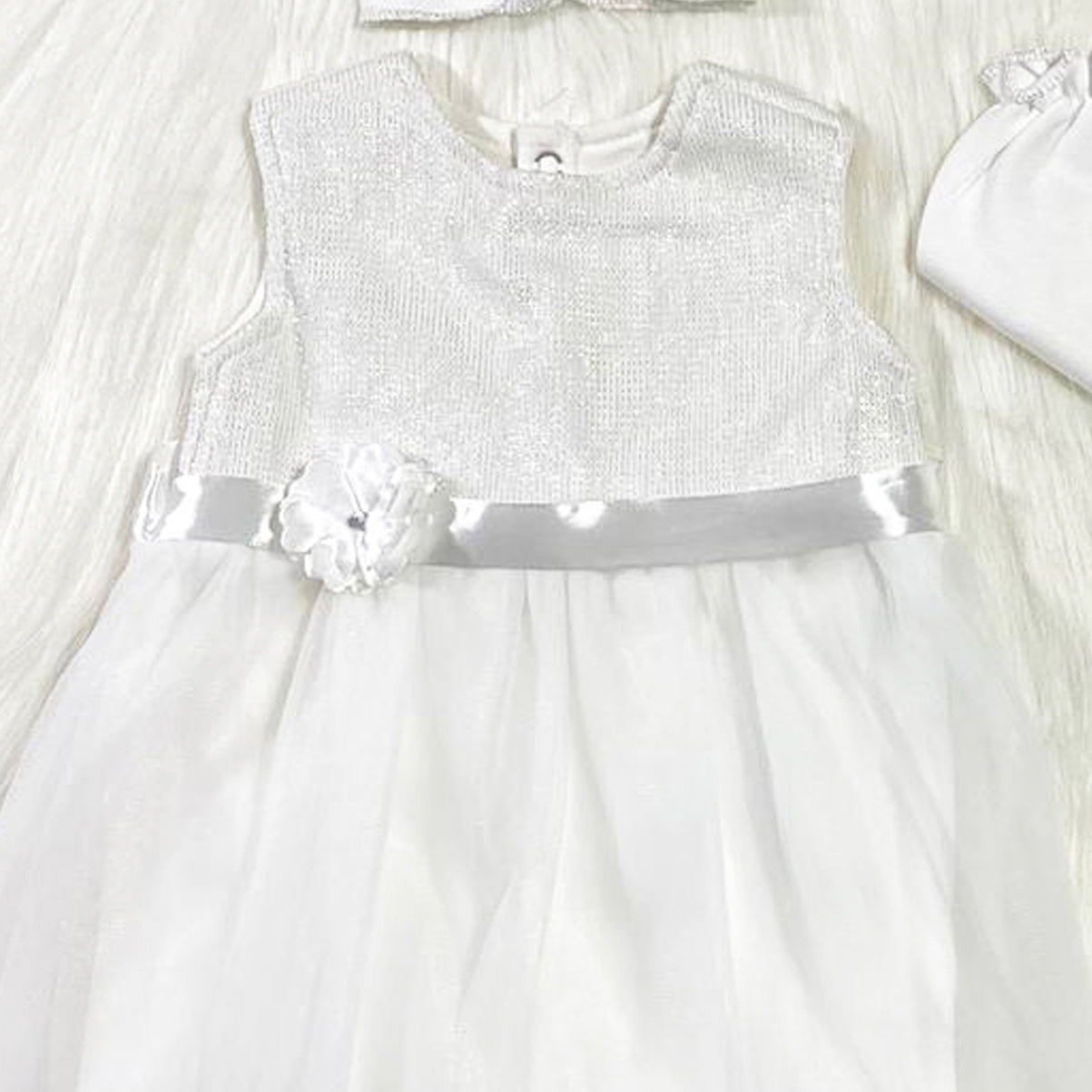 فستان السبوع لحديث الولادة 4 قطع