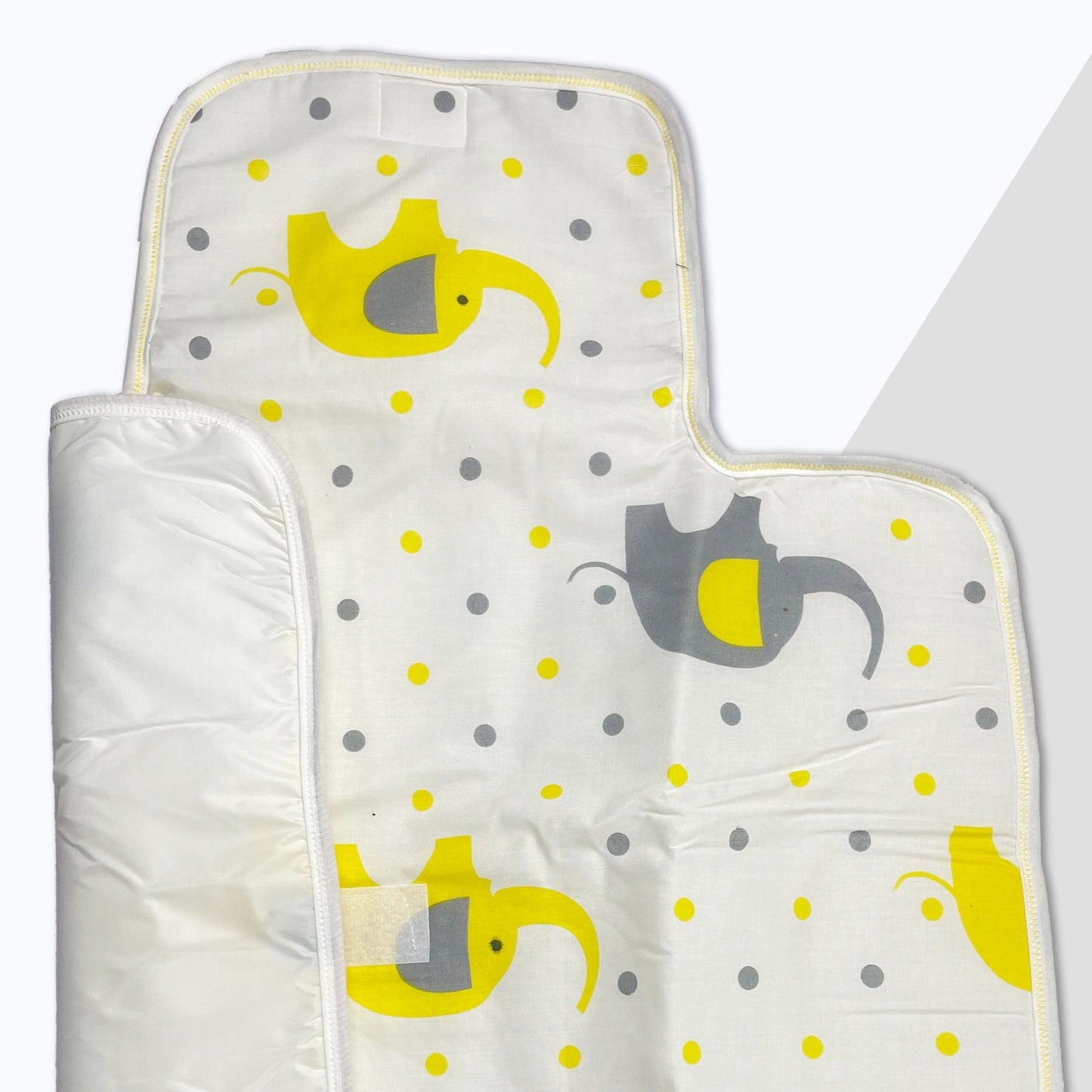 مشمع غيار للاطفال 3 طبقات  75 * 65 سم