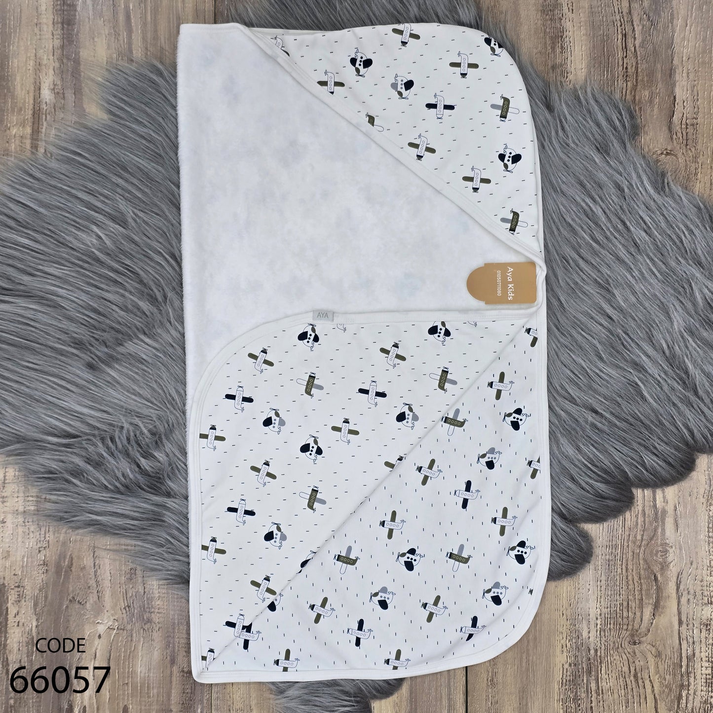 كوفرتة ميلتون مبطنة فرو لحديث الولادة