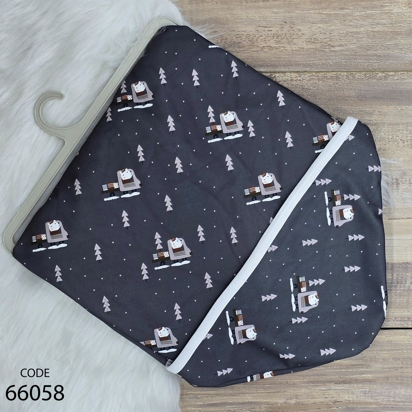 كوفرتة ميلتون مبطنة فرو لحديث الولادة