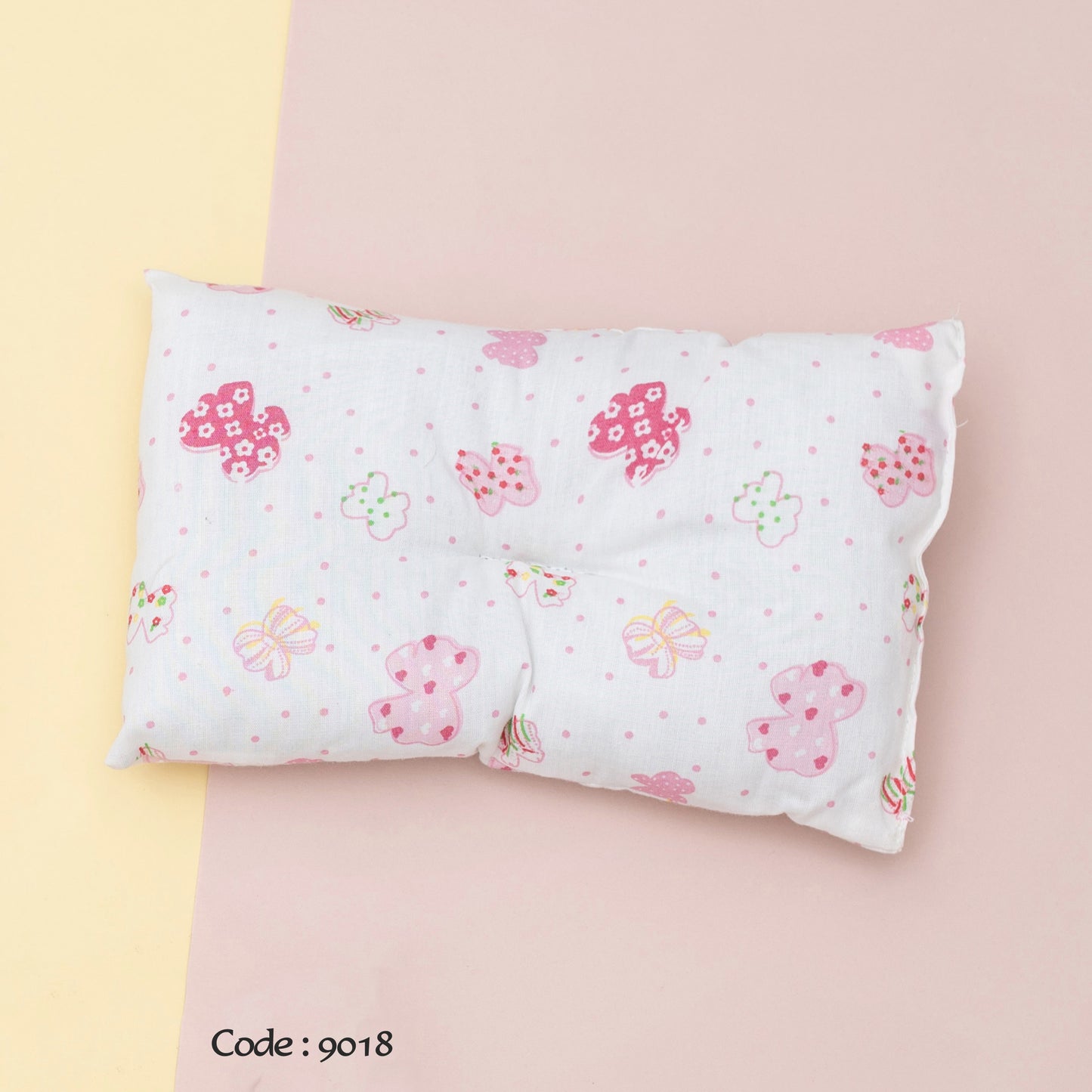 مخدة نوم لحديث الولادة