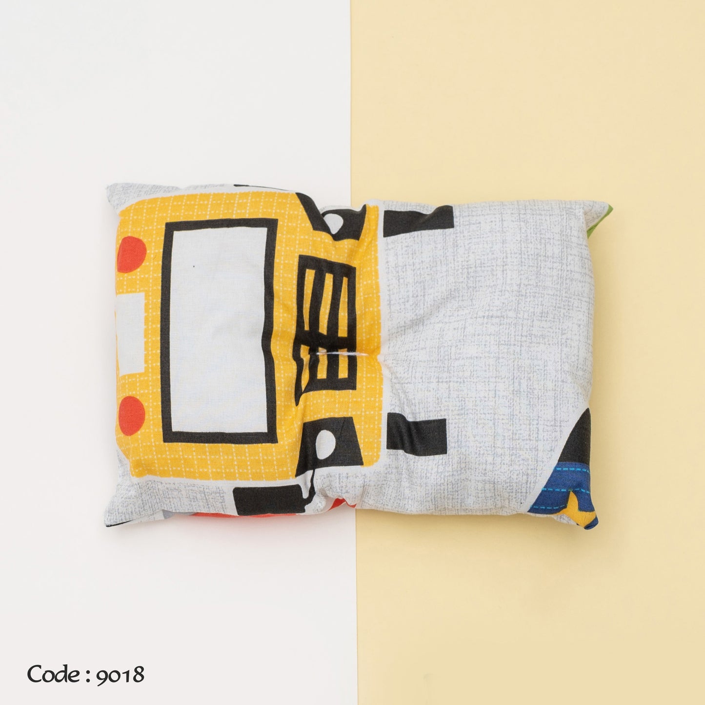 مخدة نوم لحديث الولادة