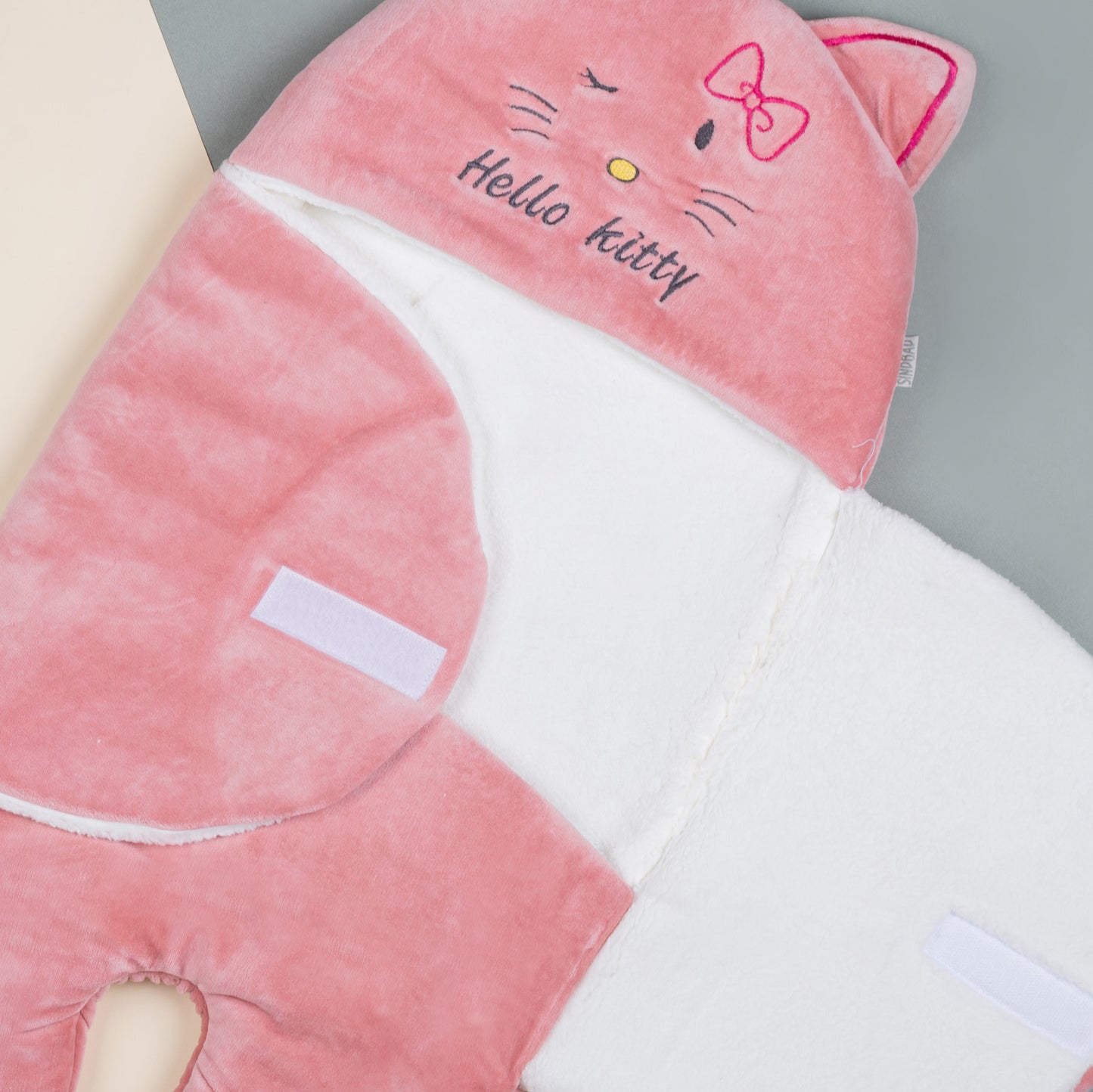 منفذ مخمل داخلي فرو اطفال - بناتي شتوي