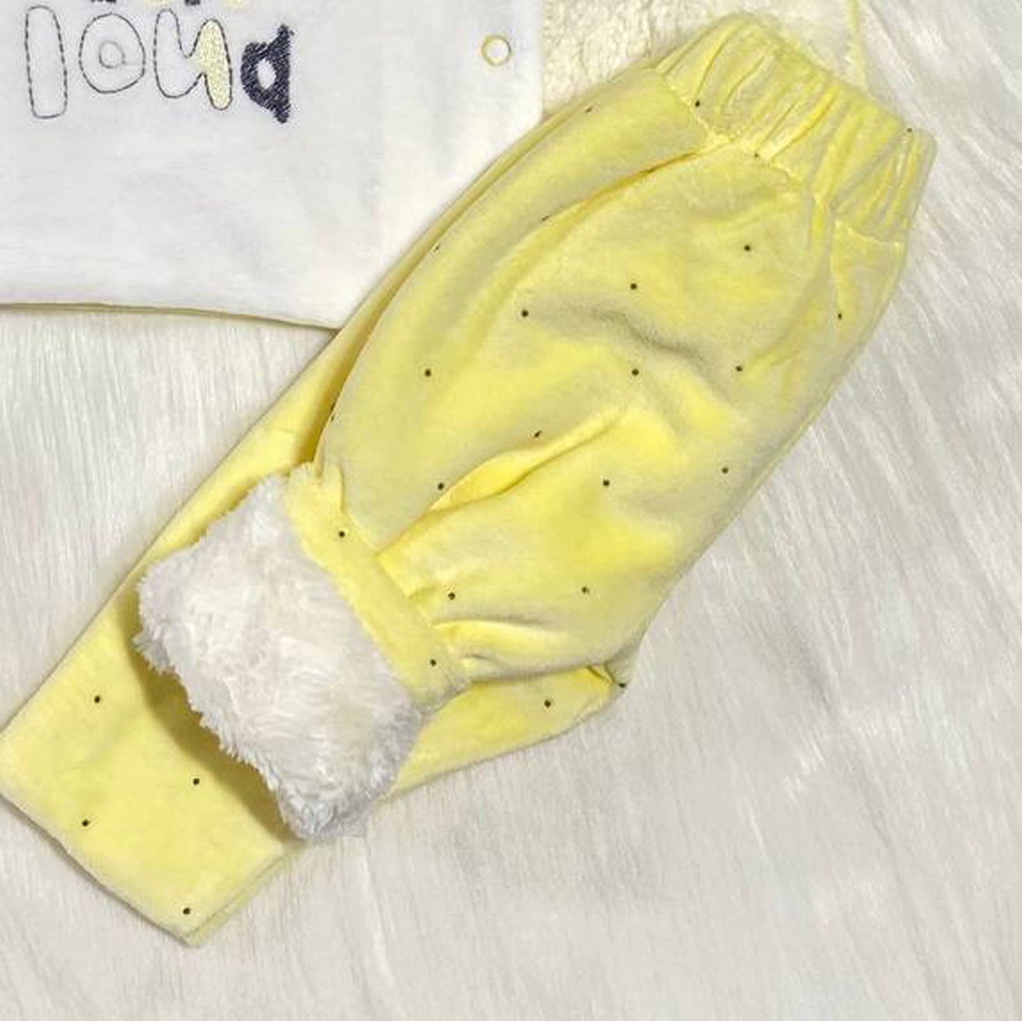 طقم قطيفة مبطن فرو - شتوي