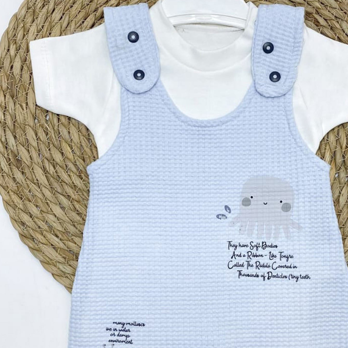 سالوبيت قطن مع تيشيرت لحديث الولادة