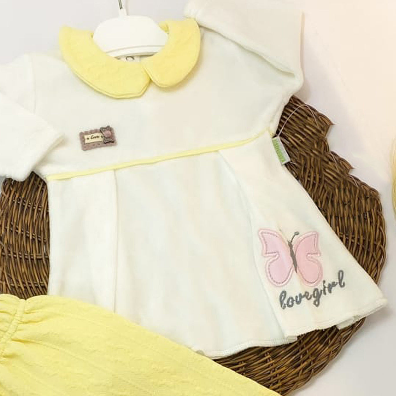 بيجامة قطيفة شتوي لحديث الولادة