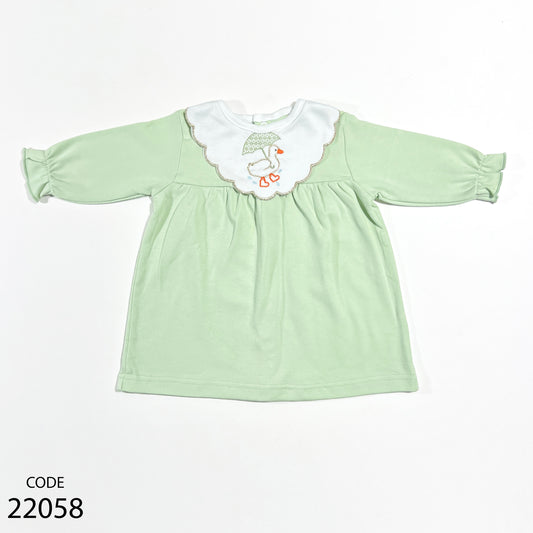 جلابية قطن بأزرار خلفية لحديث الولادة