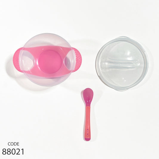 طبق للأطفال مع ملعقة