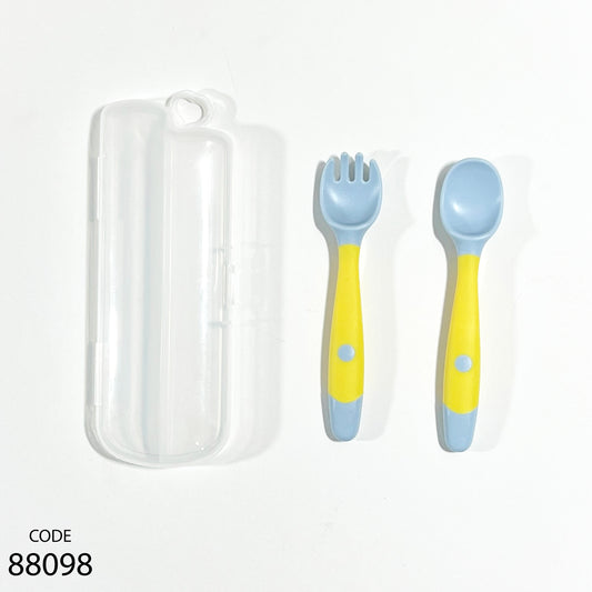 طقم معلقة و شوكة ماركة شيكو - للاطفال