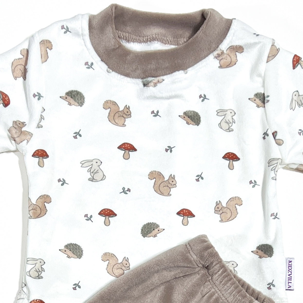 بجامة قطيفة لحديث الولادة من كيدزفيلا