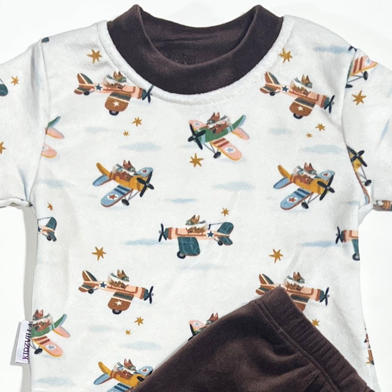 بجامة قطيفة لحديث الولادة من كيدزفيلا