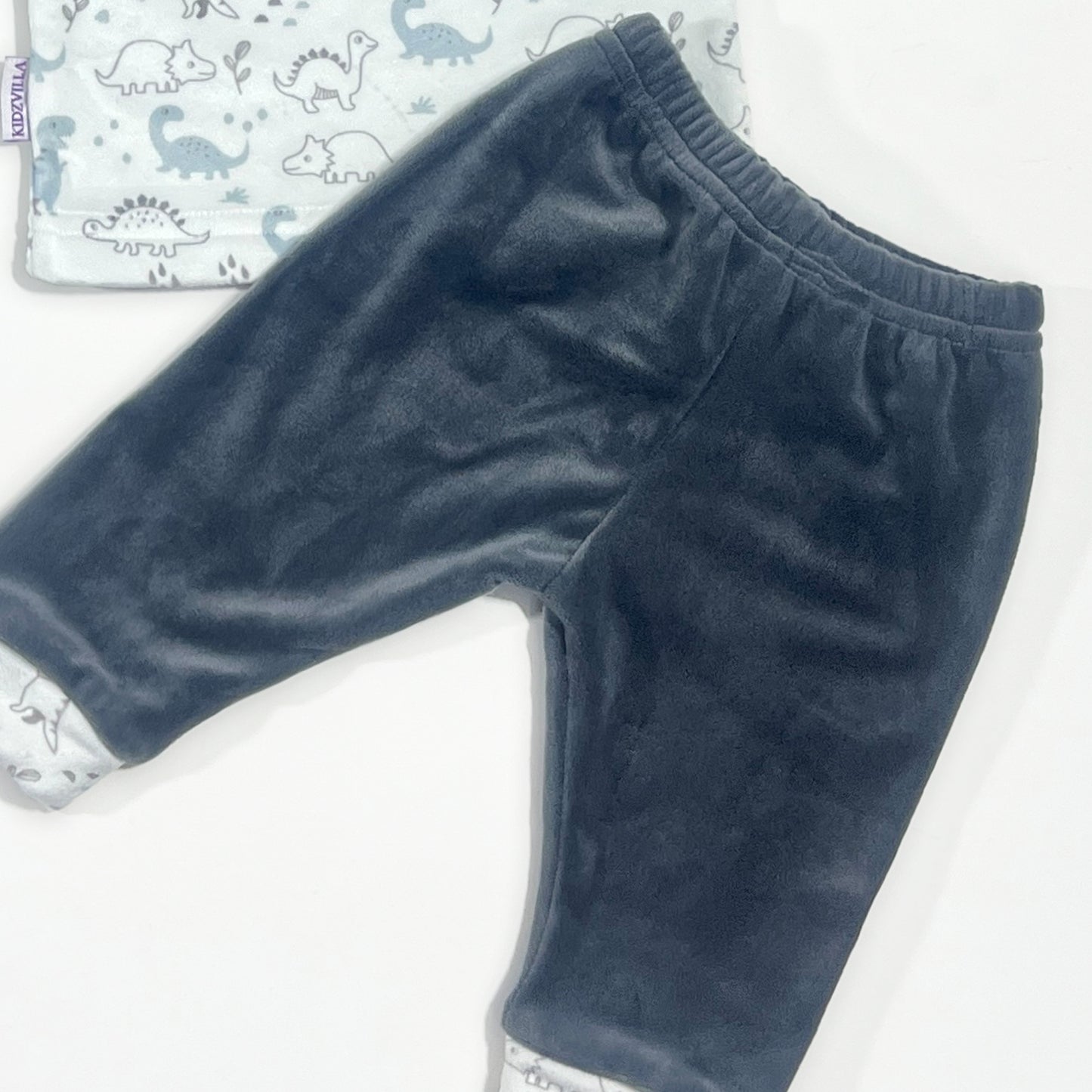 بجامة قطيفة لحديث الولادة من كيدزفيلا